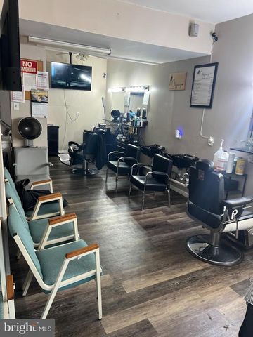 5601 GREENE ST, Philadelphia, PA 19144