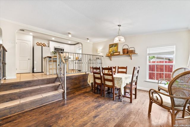 115 N Conway, San Antonio, TX 78209