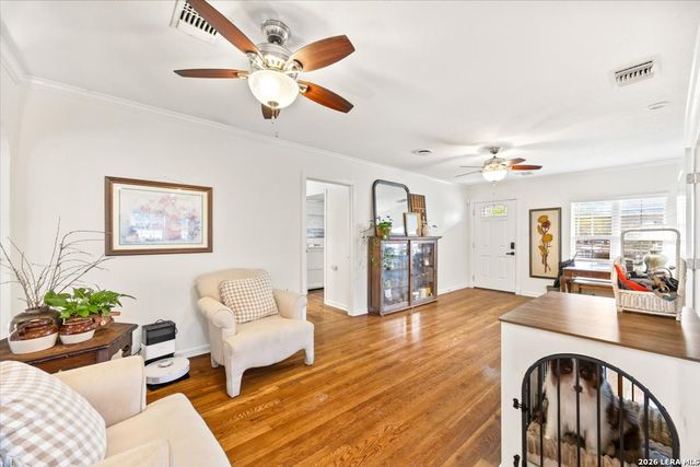 115 N Conway, San Antonio, TX 78209