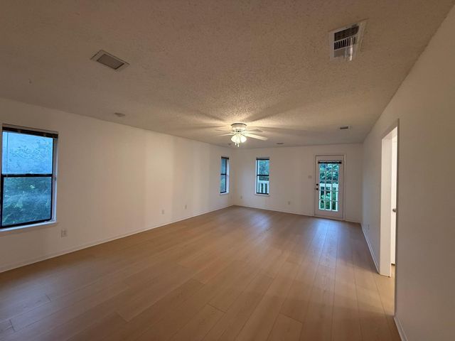 203 Blue Ridge TRL, Austin, TX 78746