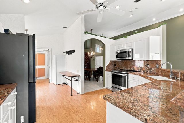 6850 GRENELEFE Road, Boynton Beach, FL 33437