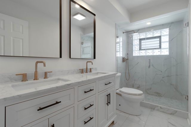 8735 Hamlin Avenue, Skokie, IL 60076