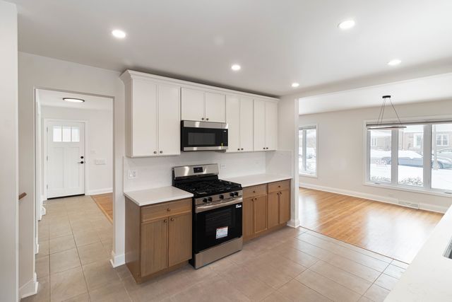 8735 Hamlin Avenue, Skokie, IL 60076