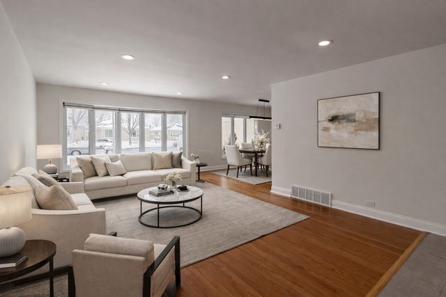 8735 Hamlin Avenue, Skokie, IL 60076