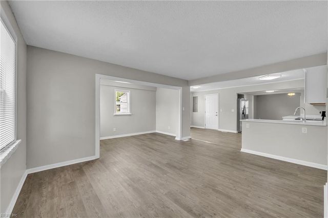 1201 Sunset DR, Norfolk, VA 23503