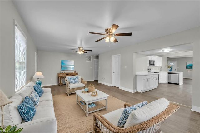 1201 Sunset DR, Norfolk, VA 23503