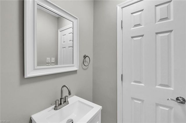1201 Sunset DR, Norfolk, VA 23503