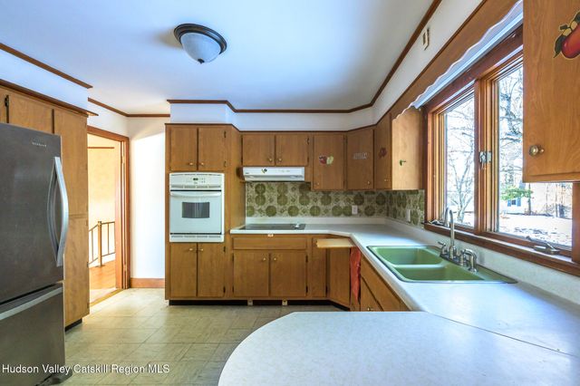 66 Anthony Street, Hillsdale, NY 12529