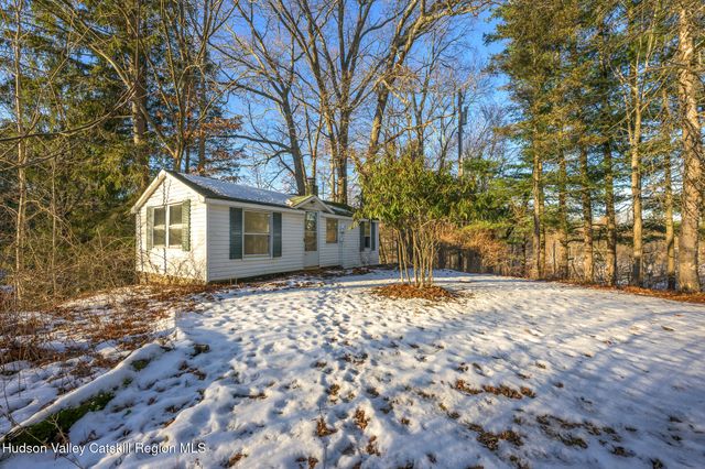 66 Anthony Street, Hillsdale, NY 12529