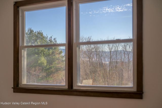 66 Anthony Street, Hillsdale, NY 12529