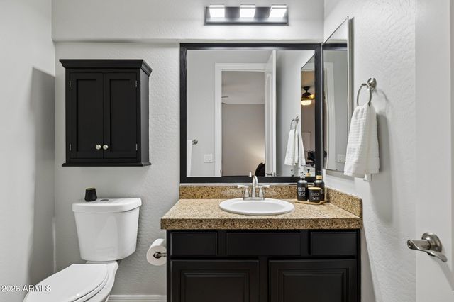 16208 S RESERVE Drive, Phoenix, AZ 85045