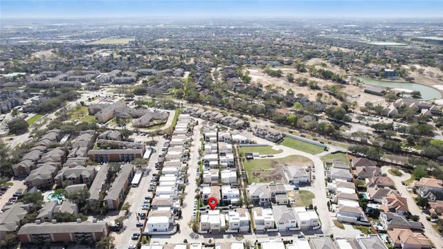 11511 Royal Plain Avenue, Houston, TX 77082