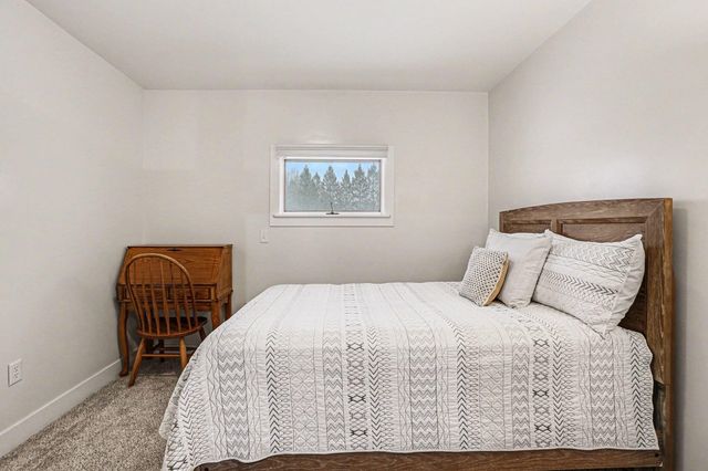 884 Wells Street, South Haven City, MI 49090