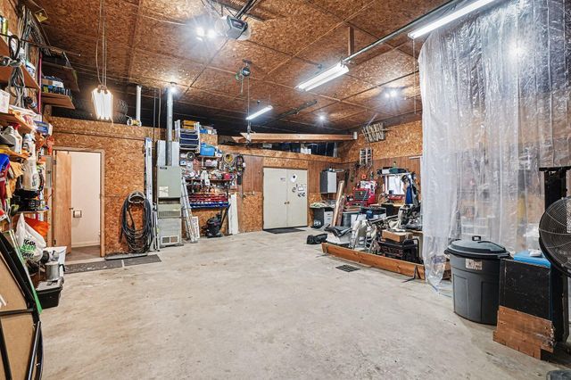 884 Wells Street, South Haven City, MI 49090