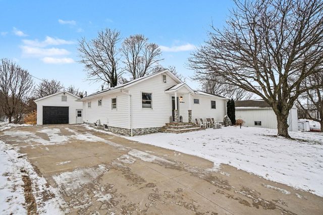 884 Wells Street, South Haven City, MI 49090