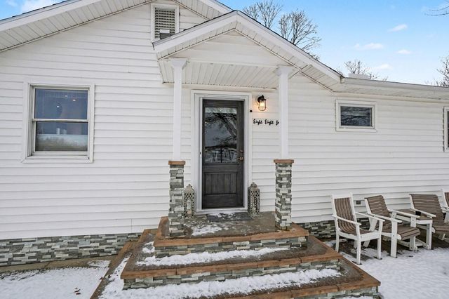 884 Wells Street, South Haven City, MI 49090