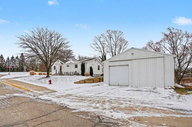 884 Wells Street, South Haven City, MI 49090