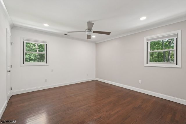 34 Oklahoma Trl, Hopatcong Boro, NJ 07843