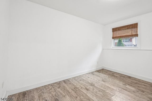 34 Oklahoma Trl, Hopatcong Boro, NJ 07843
