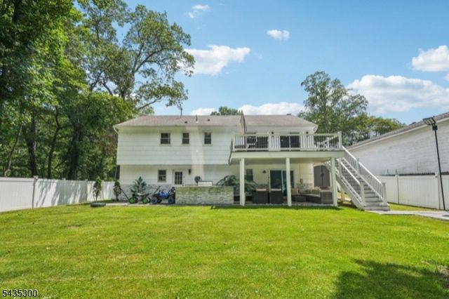 34 Oklahoma Trl, Hopatcong Boro, NJ 07843