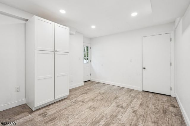 34 Oklahoma Trl, Hopatcong Boro, NJ 07843