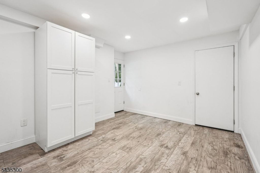 34 Oklahoma Trl, Hopatcong Boro, NJ 07843 — photo 5