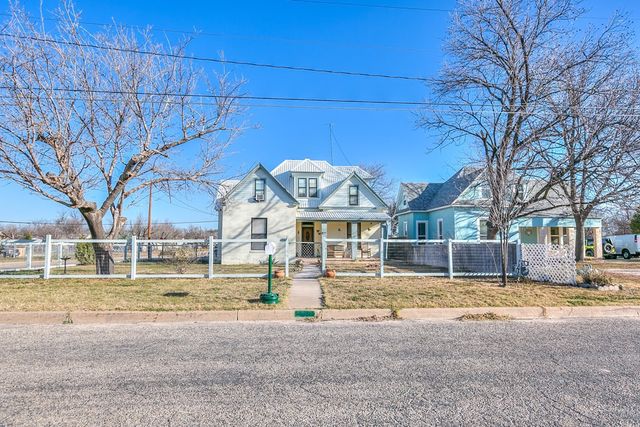 1402 Preusser Street, San Angelo, TX 76903