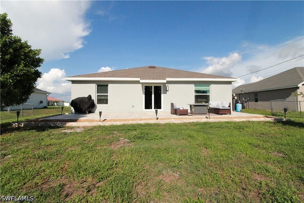 Image 36 of property listing at 2702 NE 5th AVE, Cape Coral, FL 33909