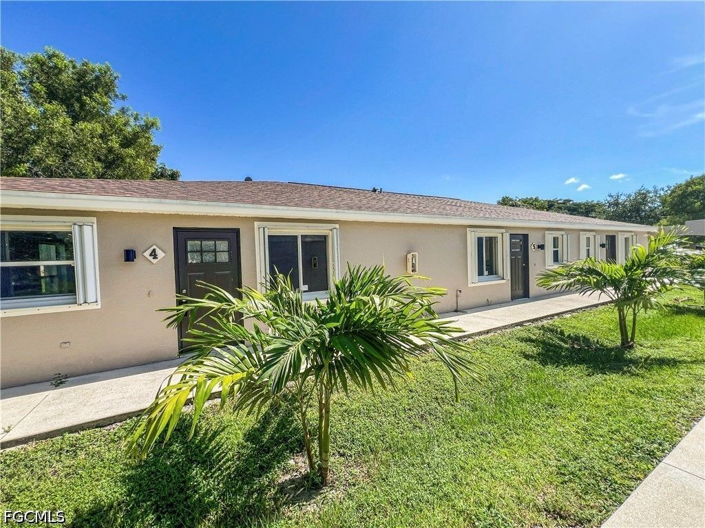 1321 SE 8th AVE 4, Cape Coral, FL 33990