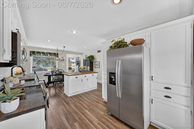 23340 Joy Street, St. Clair Shores, MI 48082
