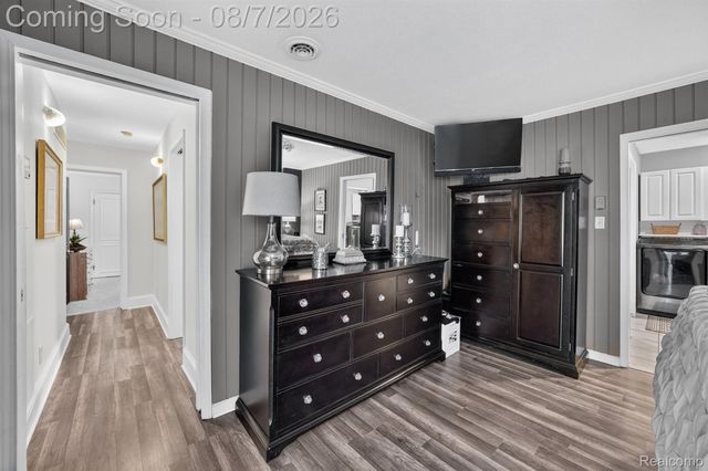 23340 Joy Street, St. Clair Shores, MI 48082