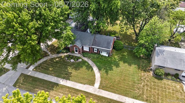 23340 Joy Street, St. Clair Shores, MI 48082