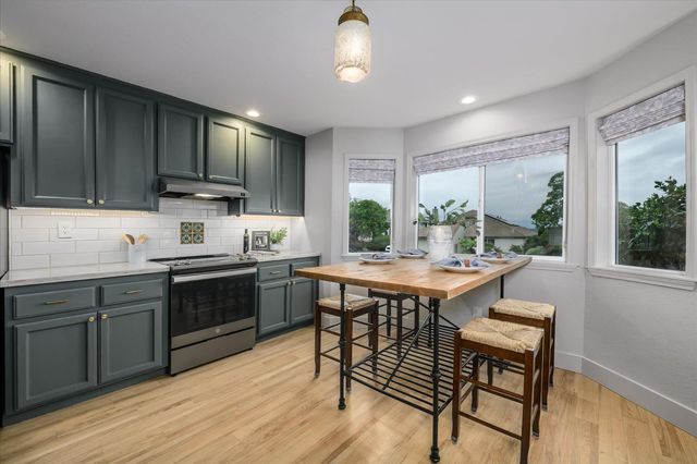 3120 Woodleigh Ln, Cameron Park, CA 95682