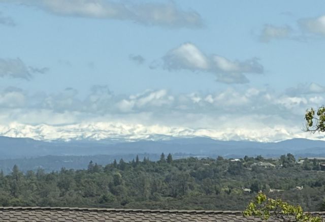 3120 Woodleigh Ln, Cameron Park, CA 95682