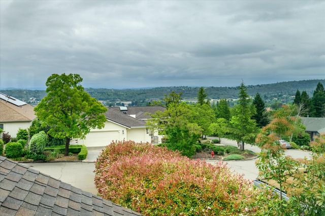 3120 Woodleigh Ln, Cameron Park, CA 95682