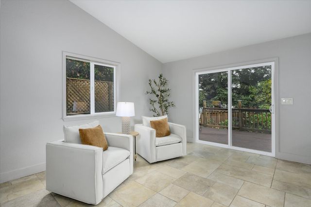 3120 Woodleigh Ln, Cameron Park, CA 95682