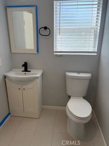 5749 E Creekside 7, Orange, CA 92869