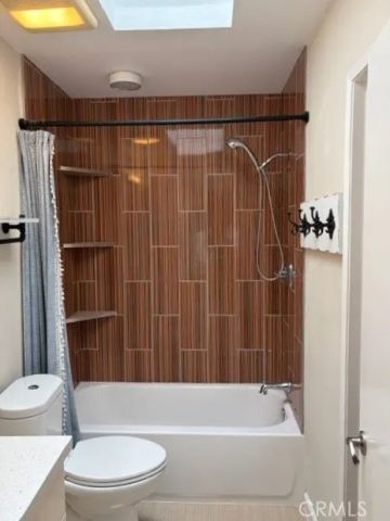 5749 E Creekside 7, Orange, CA 92869