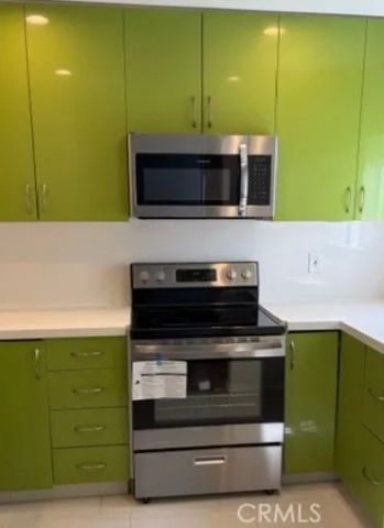 5749 E Creekside 7, Orange, CA 92869