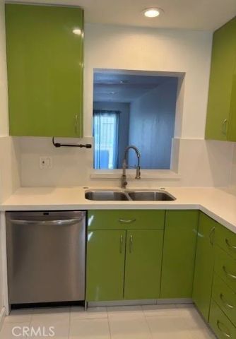 5749 E Creekside 7, Orange, CA 92869