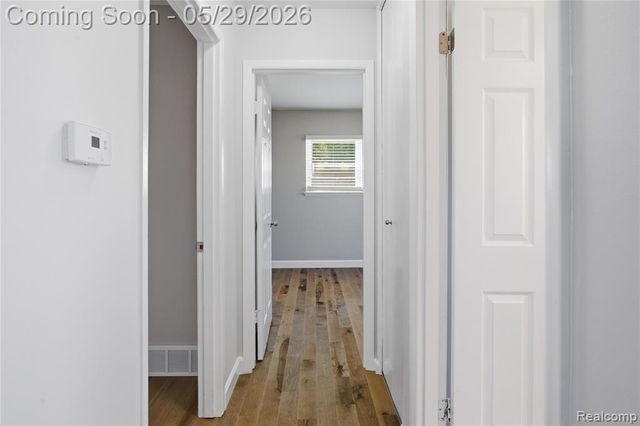 37257 Dundee Street, Sterling Heights, MI 48310