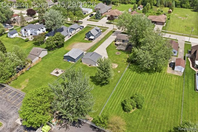 37257 Dundee Street, Sterling Heights, MI 48310