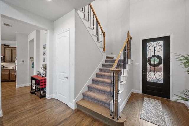 2685 Venice Drive 5, Grand Prairie, TX 75054