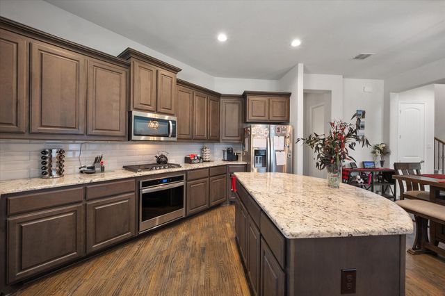 2685 Venice Drive 5, Grand Prairie, TX 75054