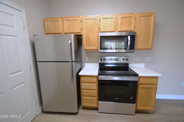 5401 E VAN BUREN Street 2046, Phoenix, AZ 85008