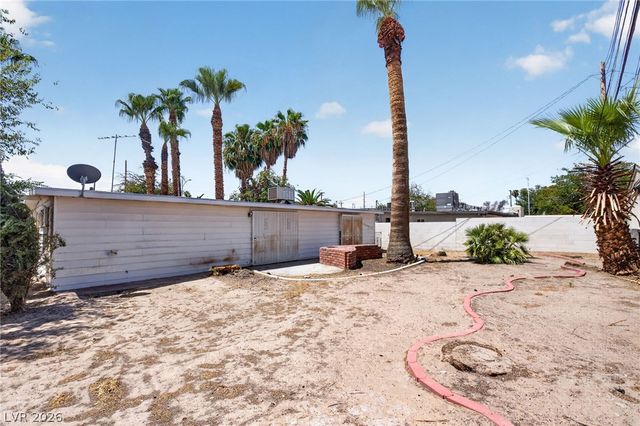 3021 Brady Avenue, Las Vegas, NV 89101