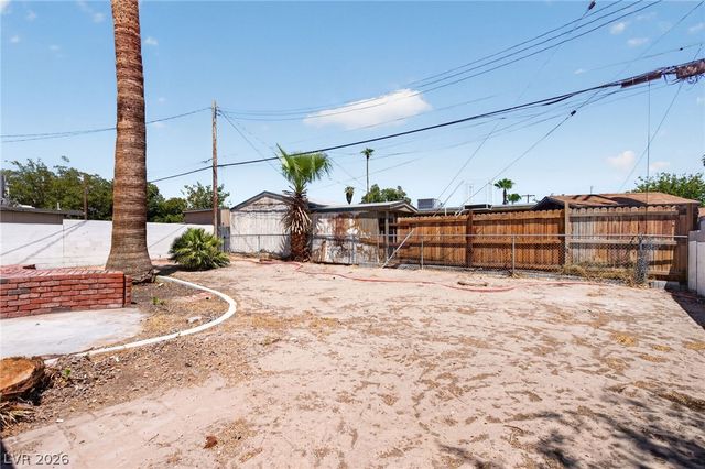 3021 Brady Avenue, Las Vegas, NV 89101