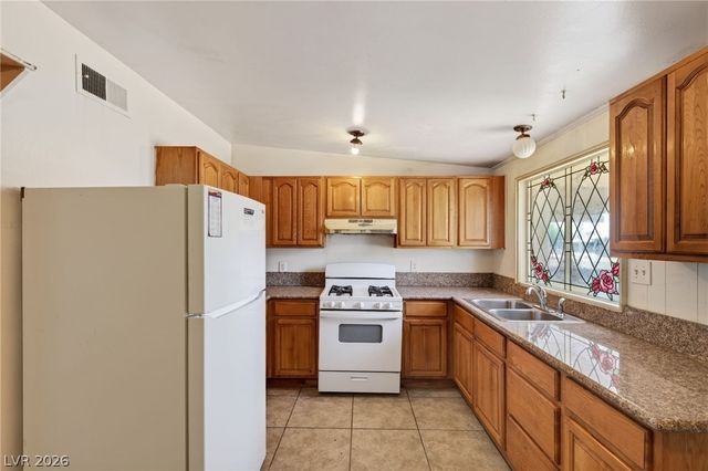 3021 Brady Avenue, Las Vegas, NV 89101