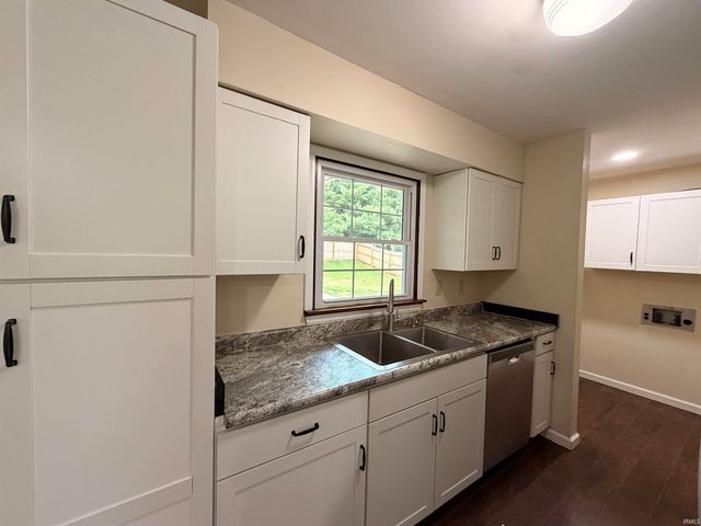 5389 W Brookwood Court, Bloomington, IN 47404