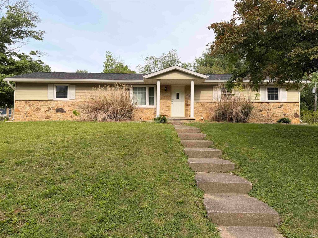 5389 W Brookwood Court, Bloomington, IN 47404